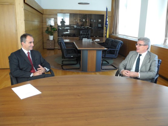 Zamjenik predsjedavajućeg Predstavničkog doma Šefik Džaferović razgovarao s ambasadorom Italije u BiH 